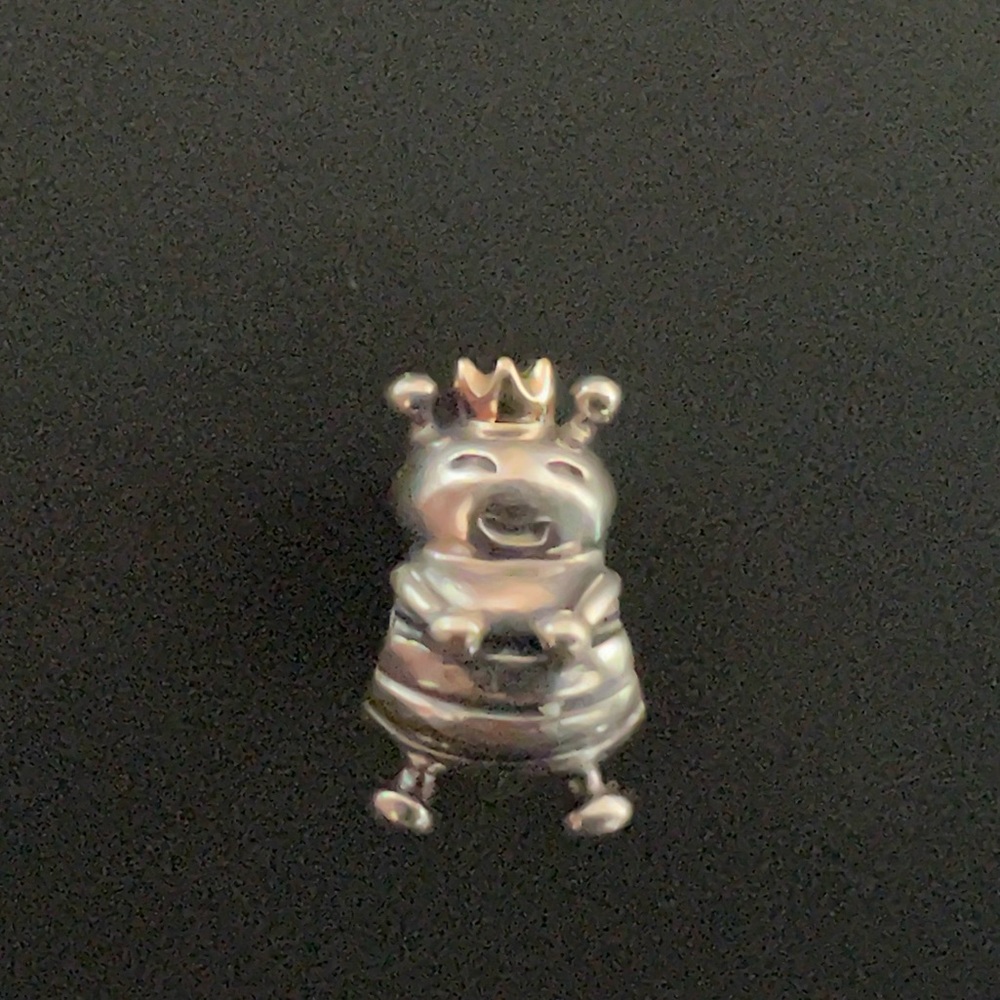 Pandora Retired Queen Bee Charm